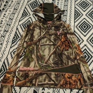 Camo pullover